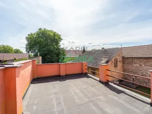 Prodej rodinného domu, Tlustice, 511 m2