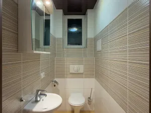 Prodej bytu 3+1, Karlovy Vary, Na Vyhlídce, 94 m2