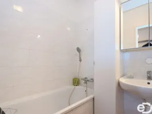 Prodej bytu 2+kk, Měšice, 5. května, 47 m2
