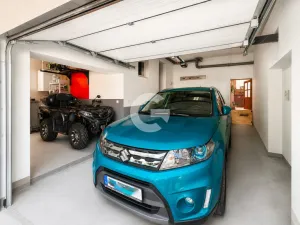 Prodej rodinného domu, Kostelec u Holešova, 180 m2
