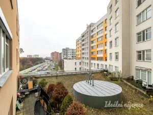 Pronájem bytu 1+kk, Praha - Hlubočepy, Trnkovo náměstí, 41 m2