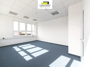 Pronájem skladu, Ostředek, 5973 m2