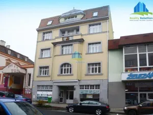 Pronájem obchodního prostoru, Aš, Hlavní, 32 m2