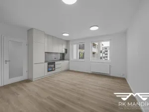 Pronájem bytu 1+kk, Praha - Hlubočepy, Divíškové, 33 m2