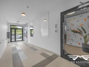 Pronájem bytu 1+kk, Praha - Hlubočepy, Divíškové, 33 m2