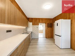 Pronájem rodinného domu, Holasovice, 200 m2