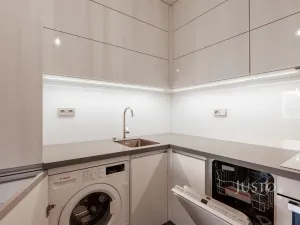 Pronájem bytu 2+kk, Praha - Kobylisy, Pohnertova, 43 m2