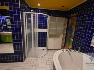 Pronájem bytu 3+1, Ústí nad Labem - Ústí nad Labem-centrum, Velká Hradební, 96 m2