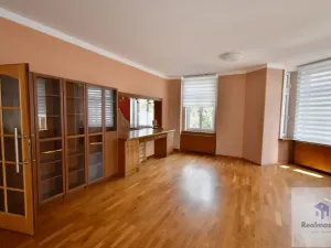 Pronájem bytu 3+1, Ústí nad Labem - Ústí nad Labem-centrum, Velká Hradební, 96 m2