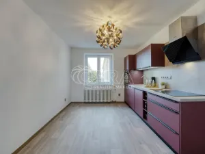 Prodej bytu 2+1, Strakonice - Strakonice I, Mikoláše Alše, 60 m2