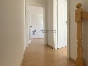 Pronájem bytu 4+1, Praha, Šimůnkova, 111 m2