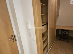 Pronájem bytu 2+kk, Praha - Hlubočepy, Štěpařská, 70 m2