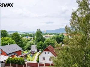 Pronájem bytu 1+1, Ostrov, Kollárova, 36 m2