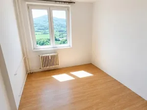 Prodej bytu 3+1, Klášterec nad Ohří, Budovatelská, 63 m2