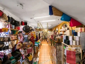 Pronájem obchodního prostoru, Domažlice - Dolejší Předměstí, Husova třída, 140 m2