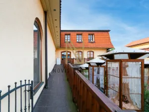 Pronájem obchodního prostoru, Domažlice - Dolejší Předměstí, Husova třída, 140 m2