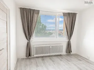 Pronájem bytu 3+1, Teplice - Trnovany, Gagarinova, 70 m2