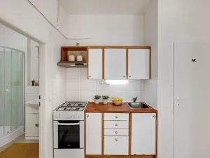 Prodej bytu 2+kk, Praha - Holešovice, Na Maninách, 57 m2