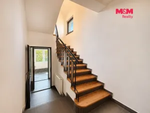 Pronájem rodinného domu, Praha - Hostivař, V nové čtvrti, 280 m2