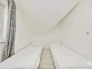 Pronájem rodinného domu, Postřižín, Datlová, 137 m2