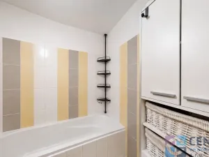 Prodej bytu 3+1, Jablonec nad Nisou - Mšeno nad Nisou, Mozartova, 59 m2