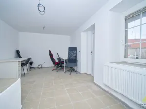 Prodej kanceláře, Sobotovice, 370 m2