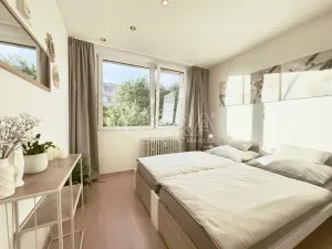 Pronájem bytu 3+kk, Praha - Michle, Přímětická, 68 m2