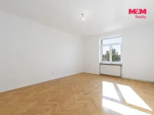 Pronájem bytu 1+1, Český Těšín, Odboje, 49 m2