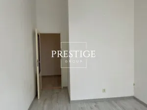 Pronájem bytu 3+kk, Praha - Karlín, Sokolovská, 86 m2