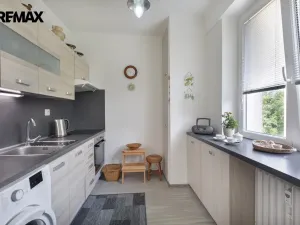 Prodej bytu 2+1, Teplice - Řetenice, Buzulucká, 49 m2