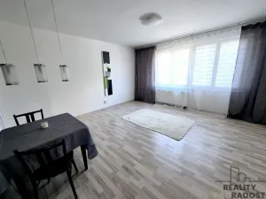 Prodej bytu 2+1, Třinec, Beskydská, 52 m2