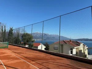 Prodej bytu 3+kk, Herceg Novi, Černá Hora, 89 m2