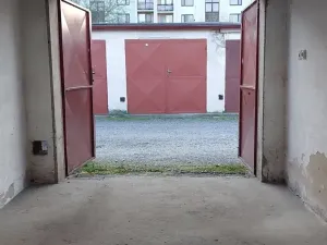 Pronájem garáže, Poděbrady, Jungmannova, 17 m2