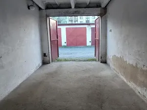 Pronájem garáže, Poděbrady, Jungmannova, 17 m2