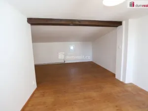 Pronájem bytu 2+1, Karlovy Vary - Počerny, 68 m2