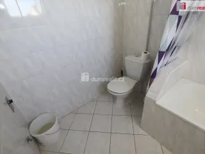 Pronájem bytu 2+1, Karlovy Vary - Počerny, 68 m2