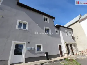 Pronájem bytu 2+1, Karlovy Vary - Počerny, 68 m2