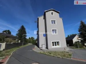 Pronájem bytu 2+1, Karlovy Vary - Počerny, 68 m2