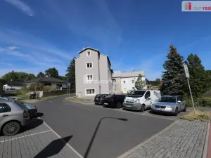 Pronájem bytu 2+1, Karlovy Vary - Počerny, 68 m2