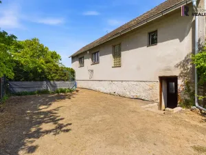 Prodej rodinného domu, Zásmuky, Sladkovského, 206 m2