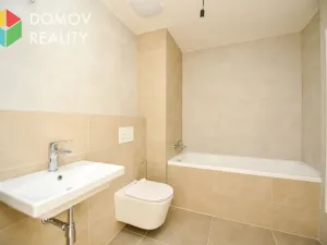 Pronájem bytu 2+kk, Beroun, U Židovského hřbitova, 42 m2