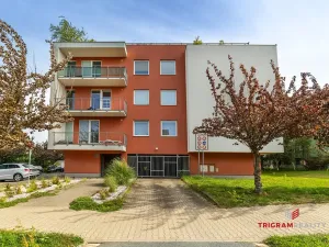 Prodej bytu 2+kk, Hradec Králové - Třebeš, Svatojánská, 34 m2