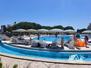 Prodej bytu 2+kk, Pomorie, Bulharsko, 76 m2