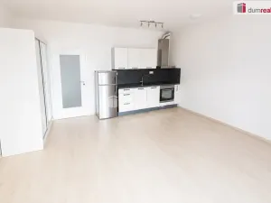 Pronájem bytu 1+kk, Praha - Libeň, V mezihoří, 40 m2