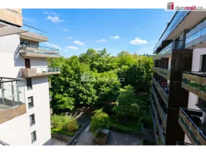 Pronájem bytu 1+kk, Praha - Libeň, V mezihoří, 40 m2