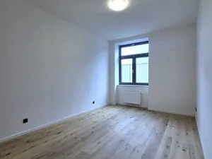 Pronájem bytu 2+kk, Benešov, Tyršova, 59 m2