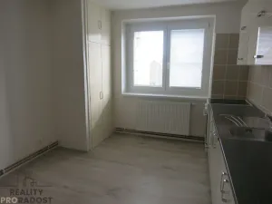 Prodej bytu 2+1, Chomutov, Karla Buriana, 51 m2