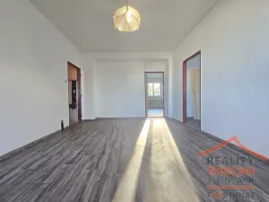 Prodej bytu 3+1, Chrudim, Jabloňová, 67 m2
