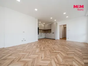 Prodej bytu 3+kk, Ostrava - Poruba, Aleše Hrdličky, 66 m2