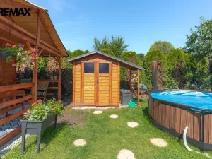 Prodej zahrady, Lom, 235 m2